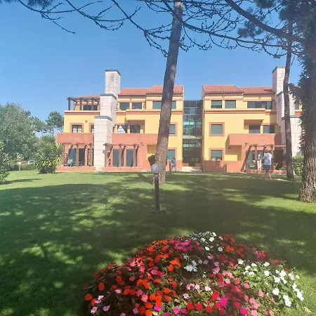 Be Local - In Mira With Pool Access Apartment *