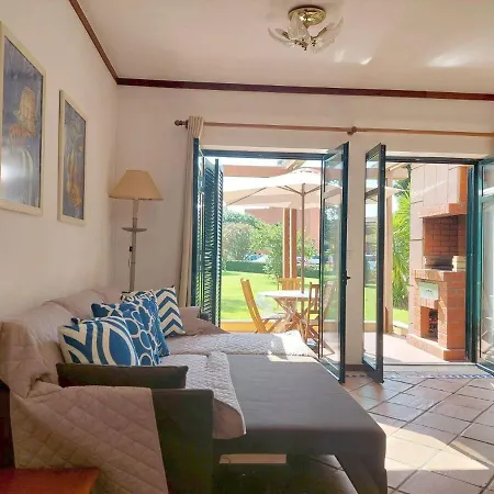 Be Local - In Mira With Pool Access *