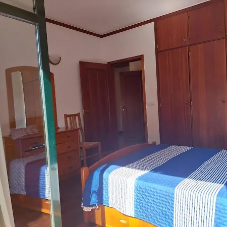 Be Local - In With Pool Access Appartement