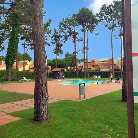 Be Local - In With Pool Access Appartement *